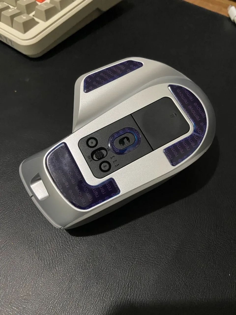 Mouse Ergonômico Rapoo MT760L - Foto 4