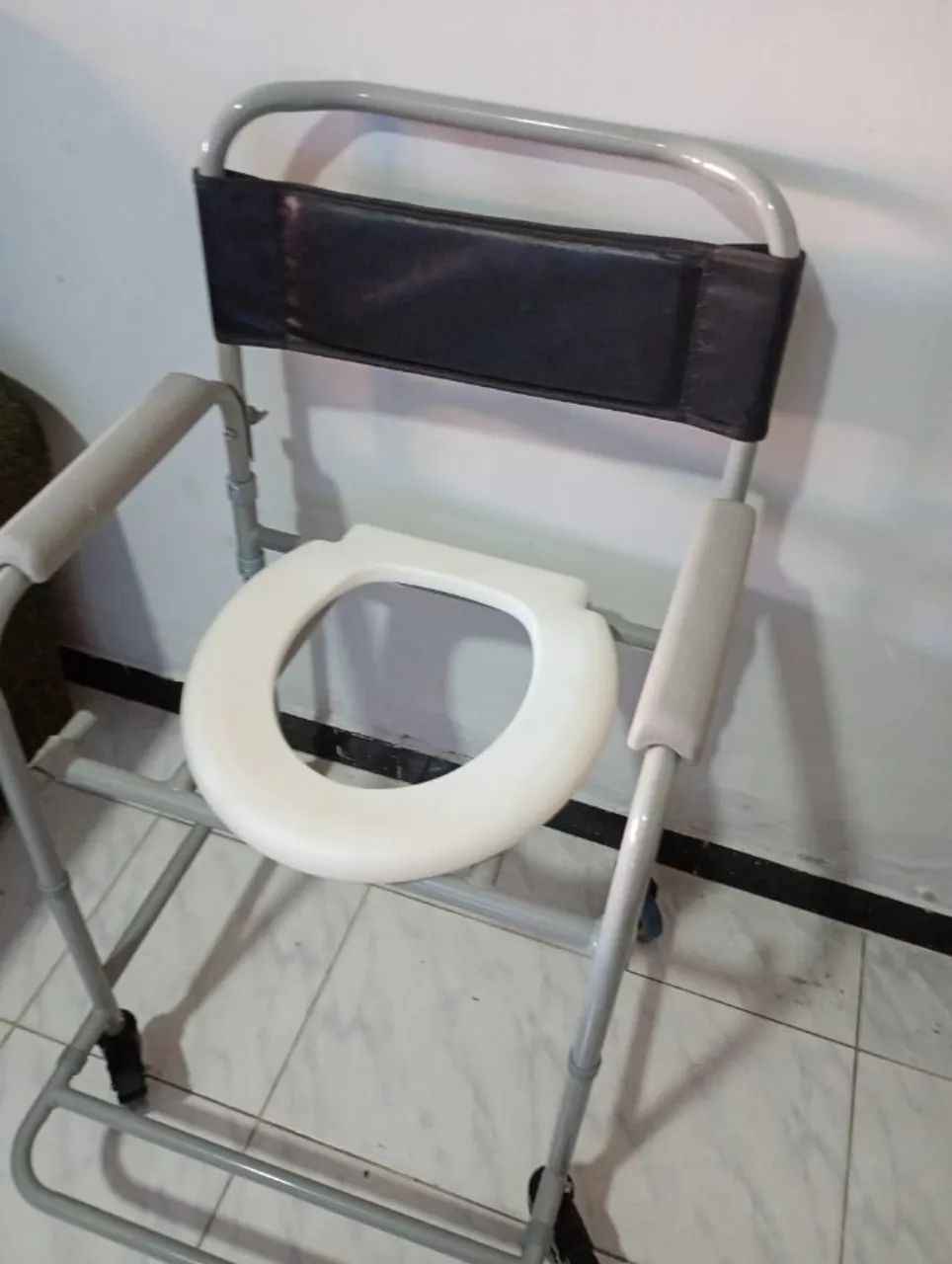 Cadeira de banho para acamado e idoso - Foto 3