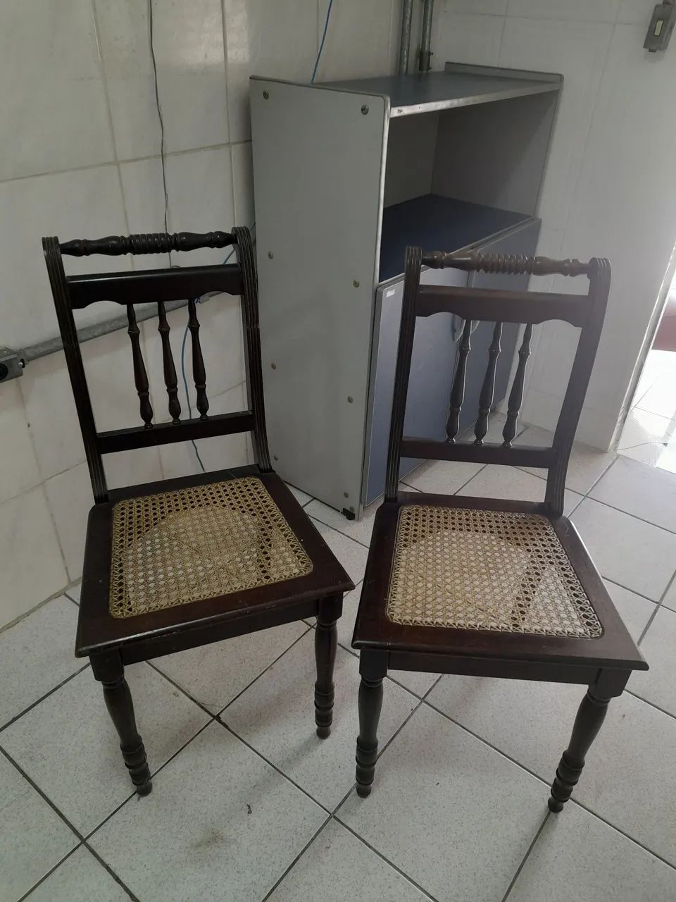 Cadeira antiga - Foto 3