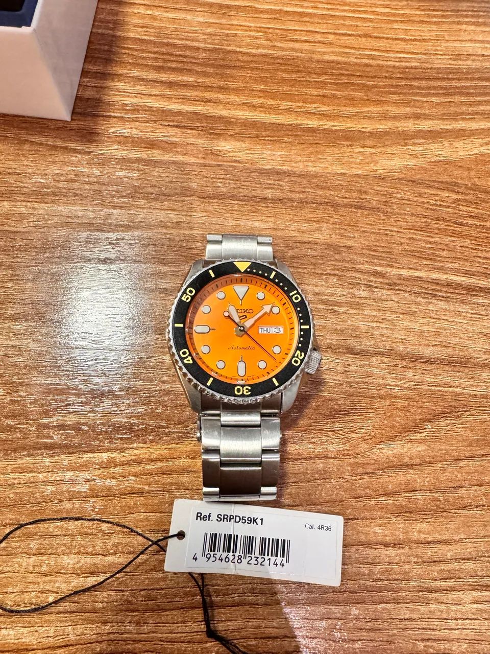 Seiko 5 Sports SRPD59K1 Automático Laranja - Full Set - Acessórios