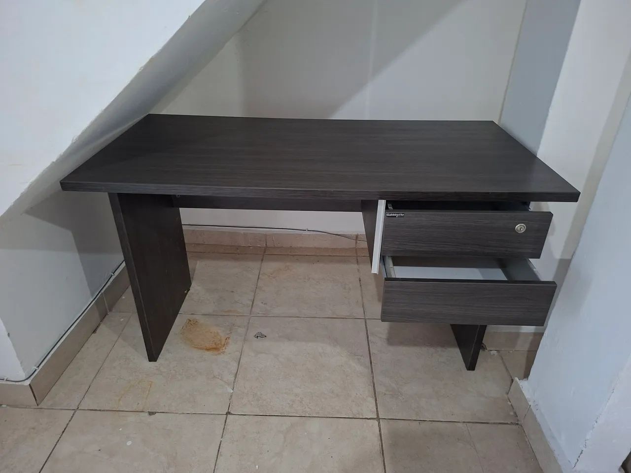 Escrivaninha de Escritório 1,20 m com 2 gavetas - Foto 2