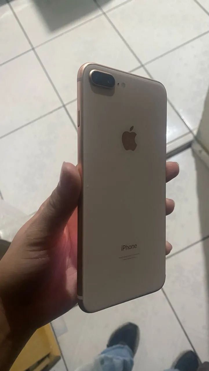 IPHONE 8 PLUS  - Foto 4