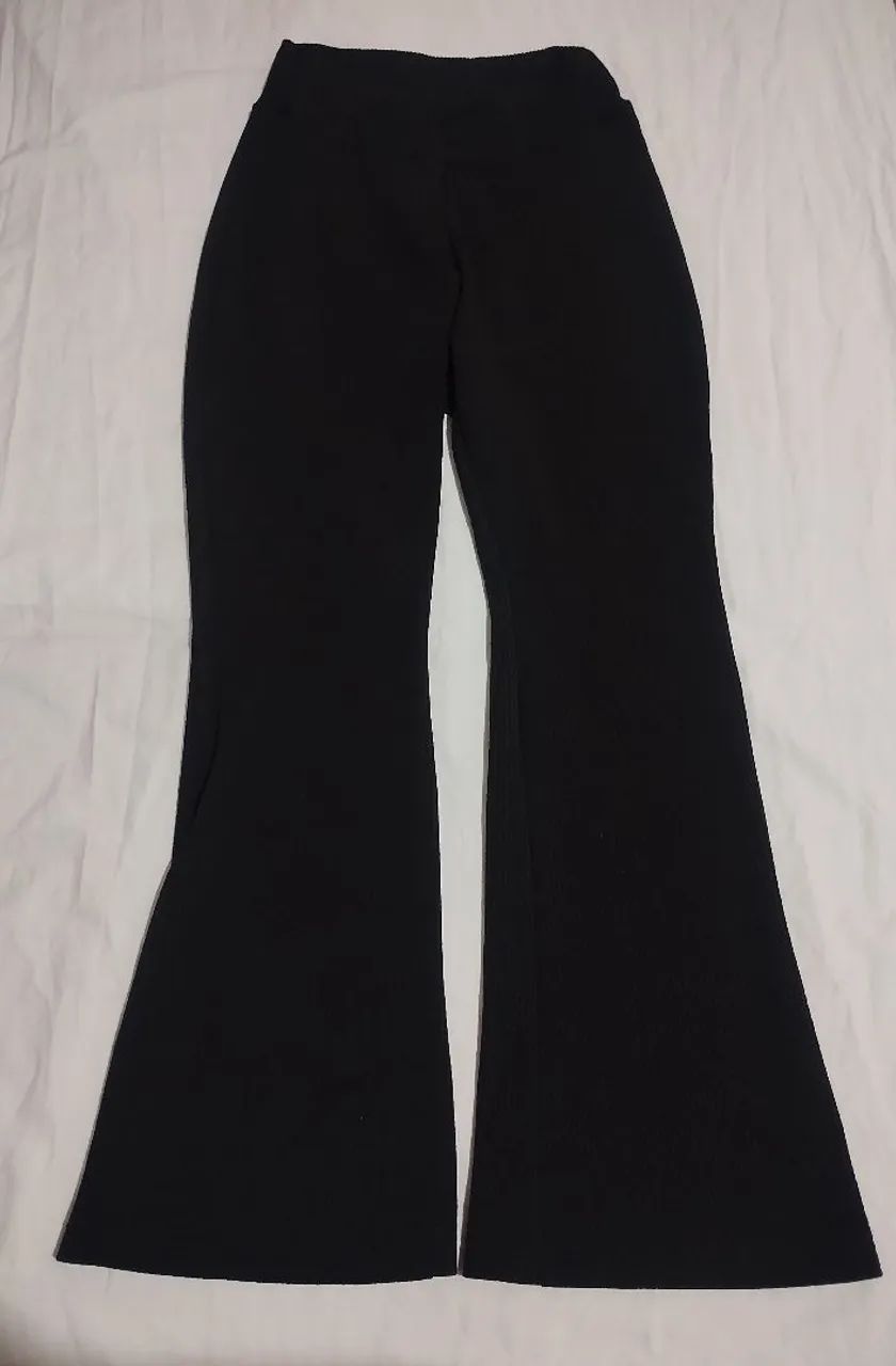 Calça Flare