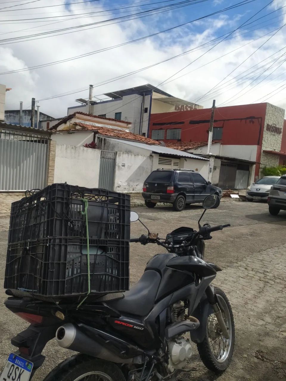 Caixote Plástico Reforçado Grande - Resistente e Multiuso  - Foto 4