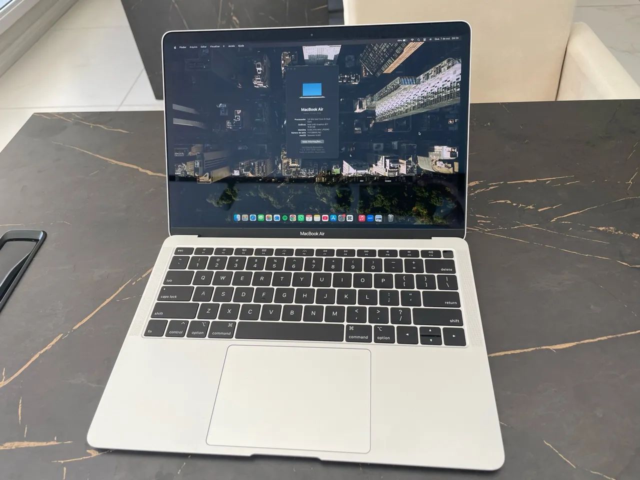 MacBook Air 2019 - Foto 3