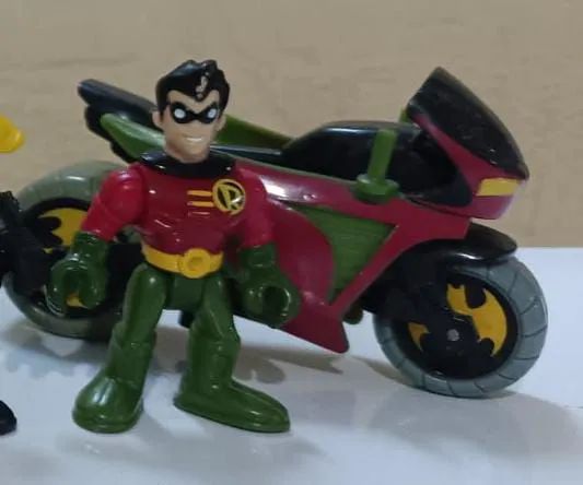Boneco Robin  - Foto 2