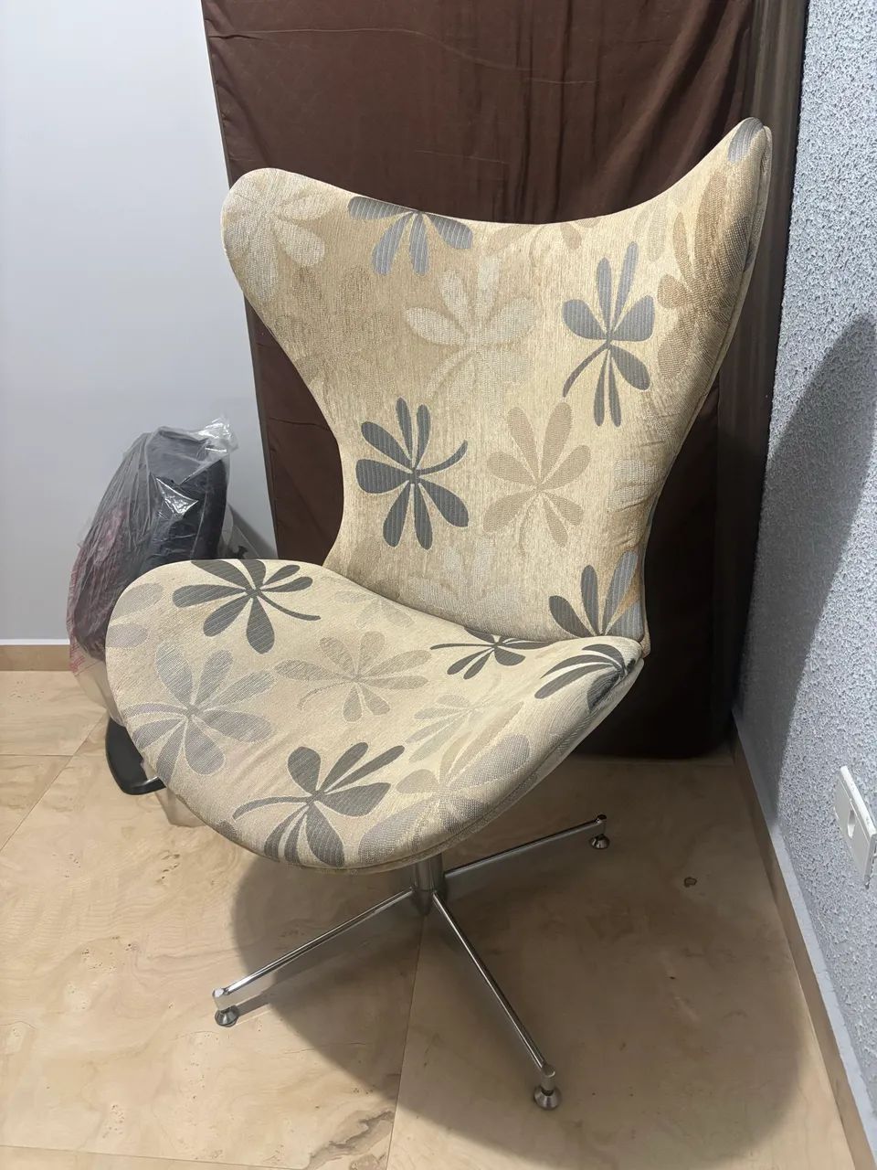 Poltrona de descanso, em Perfeito estado!