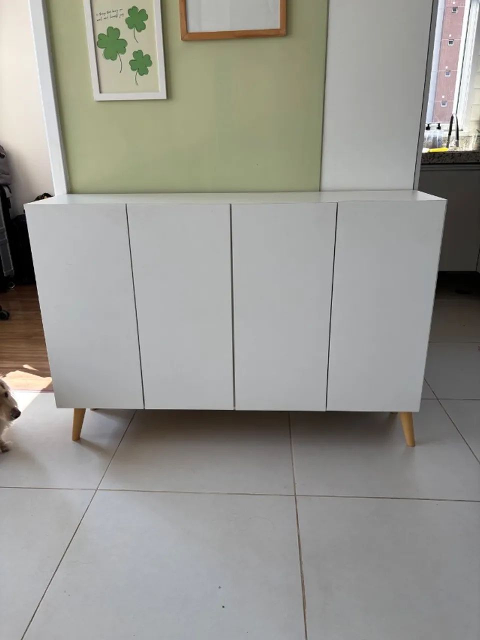 Buffet de jantar branco