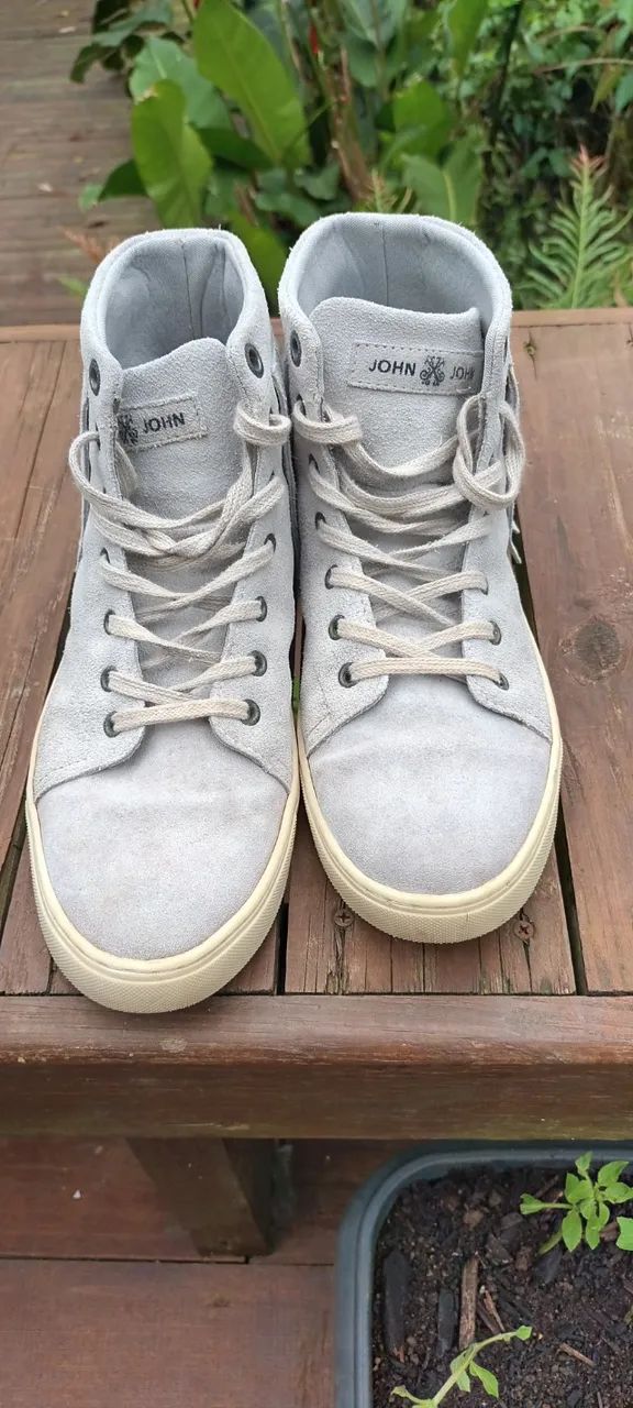 Tenis botinha franja john john 38