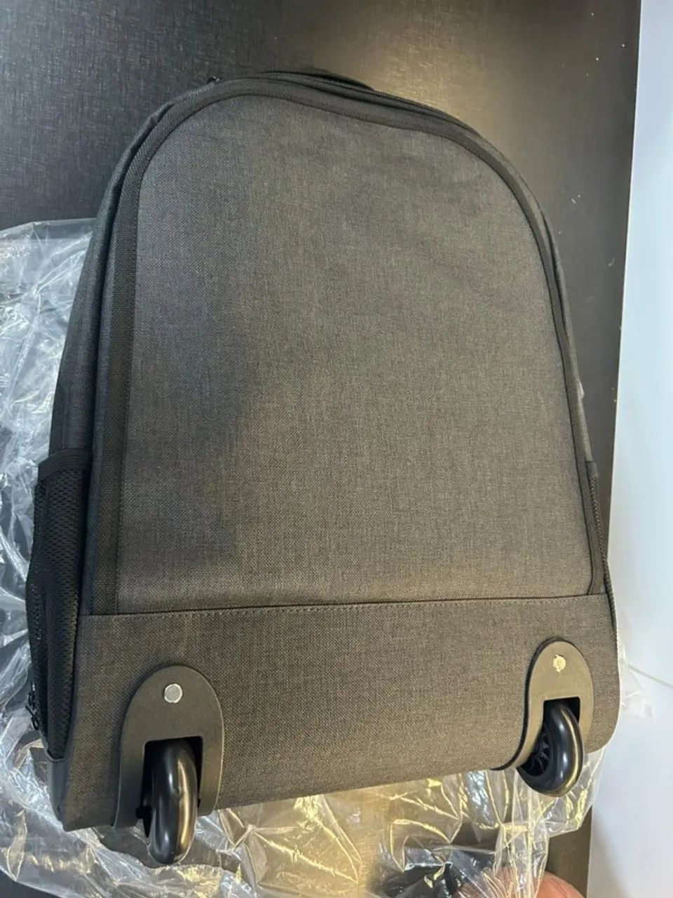 Mochila de viagem GitHub para Notebook 15,6 com puxador metal e rodinhas - cabe PS5 e Xbox - Foto 5