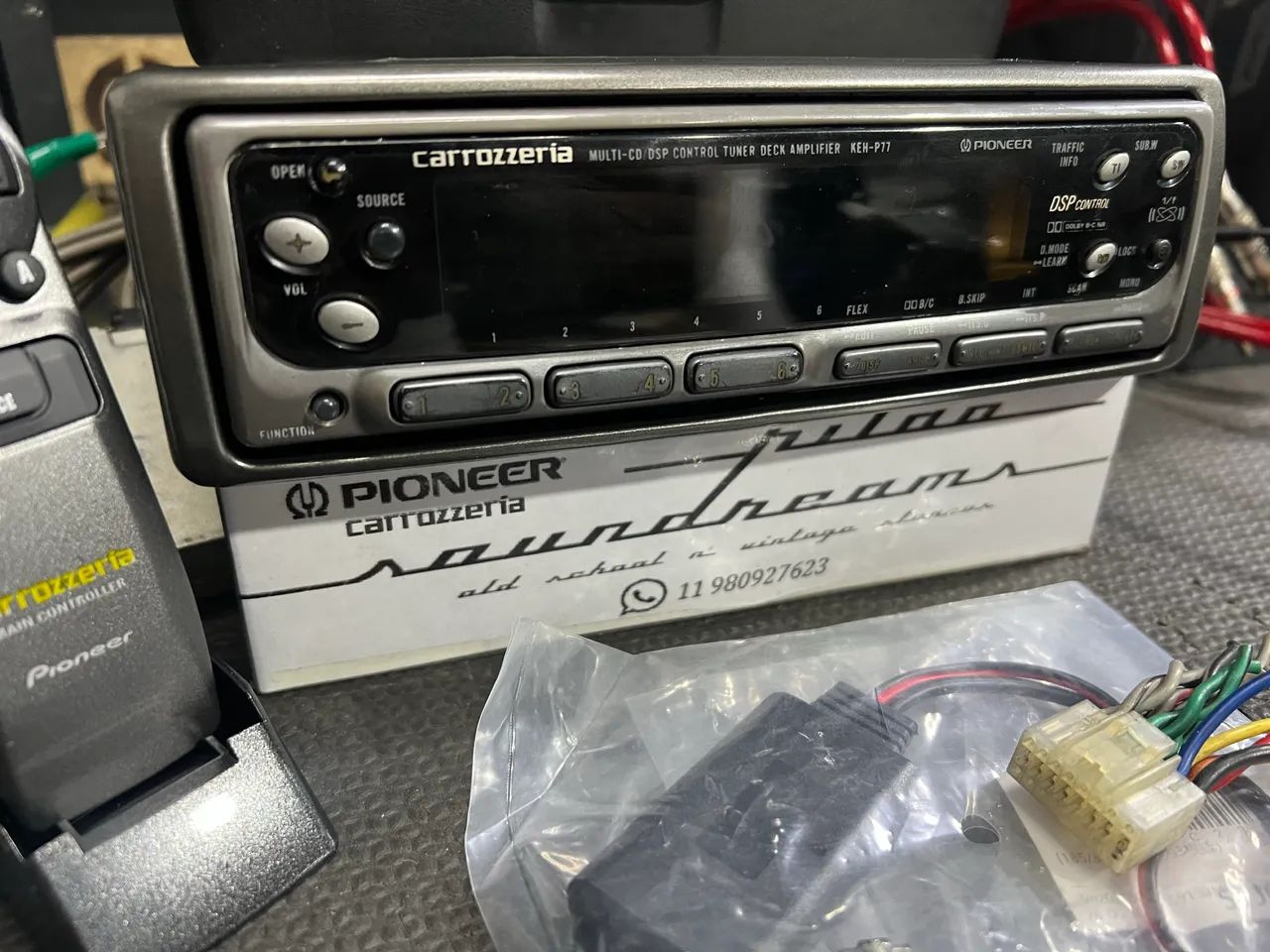 Pioneer Carrozzeria KEH P77 com Bluetooth - Aparelhos de Som