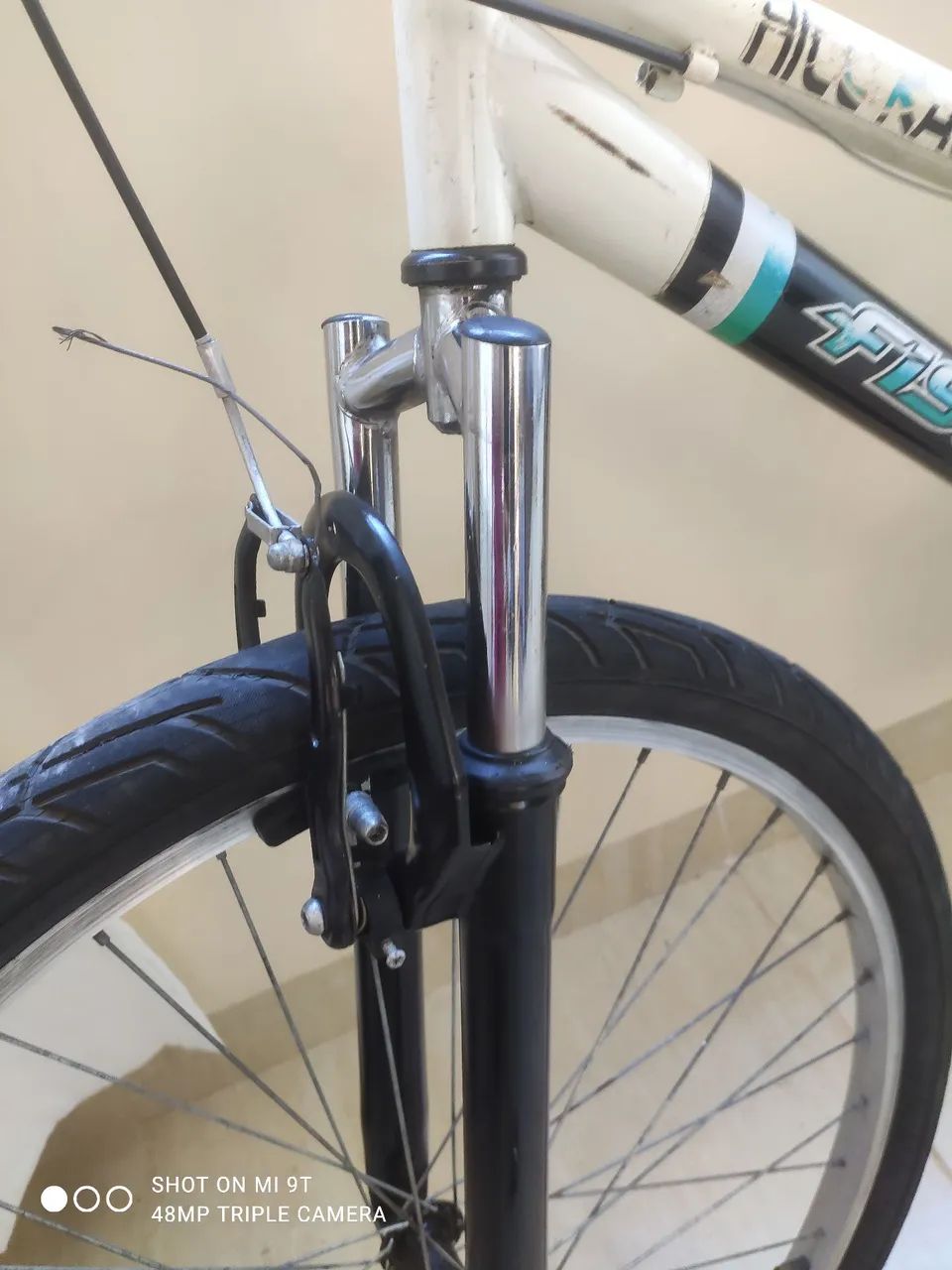 Bicicleta aro 26 com 2 suspensão  - Foto 5
