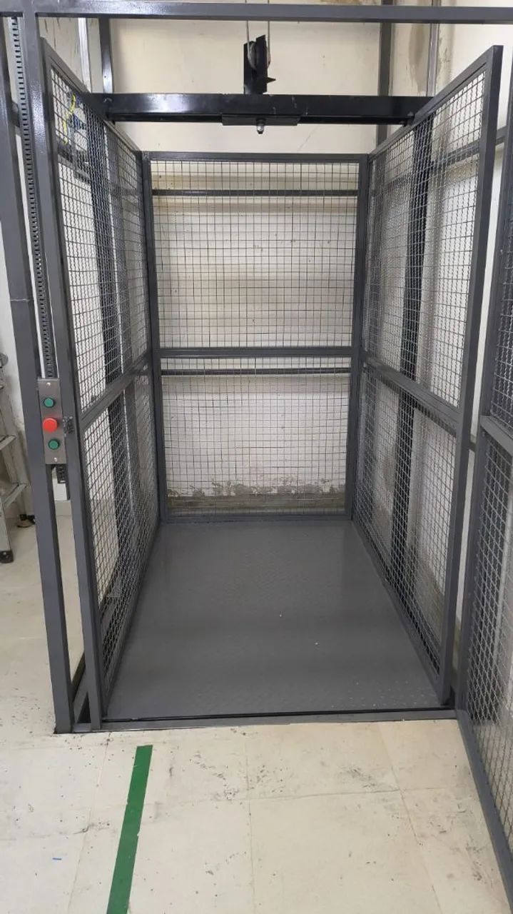 Elevadorese e monta carga