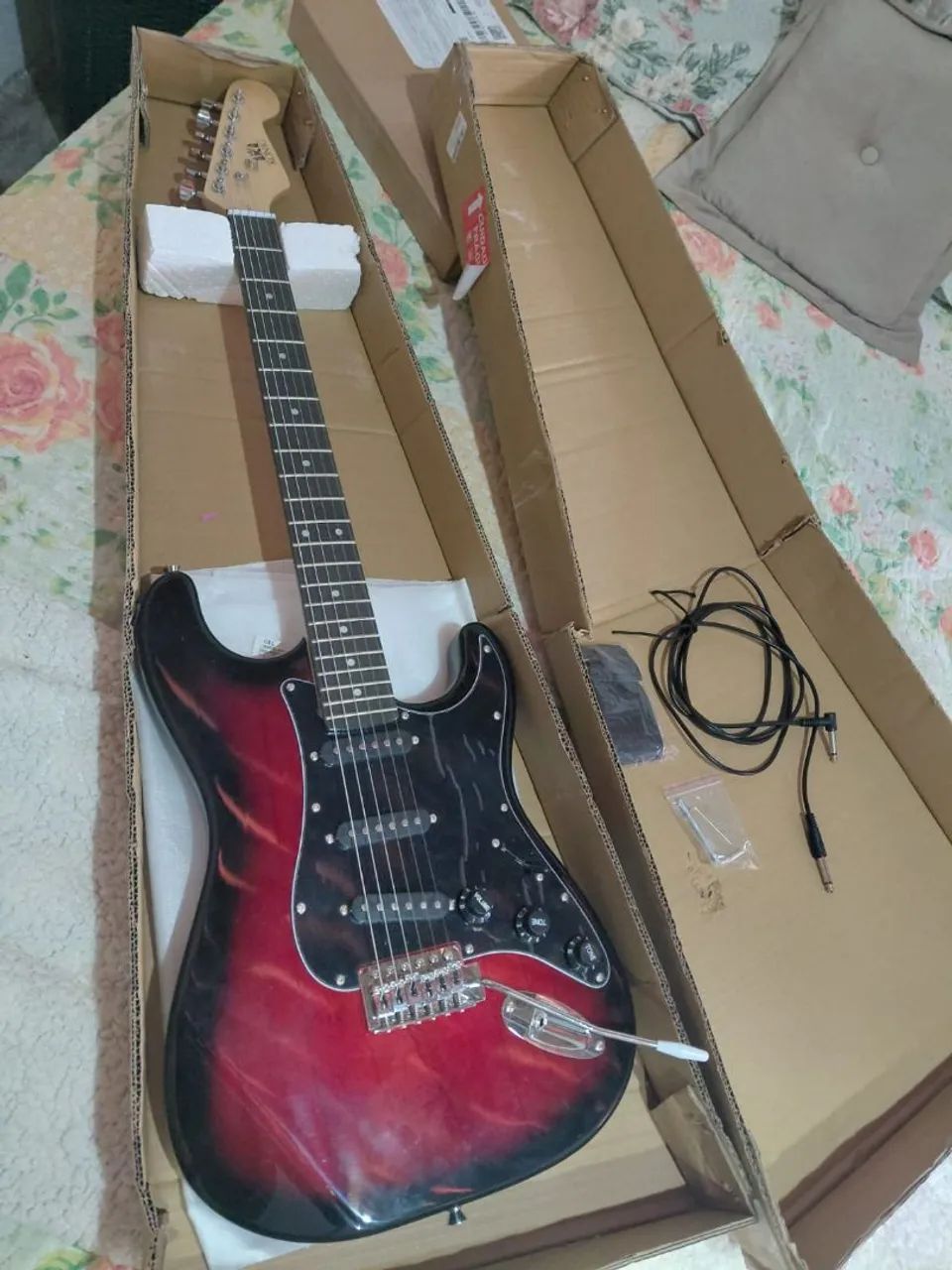 Guitarra + Mini amplificador  - Foto 3
