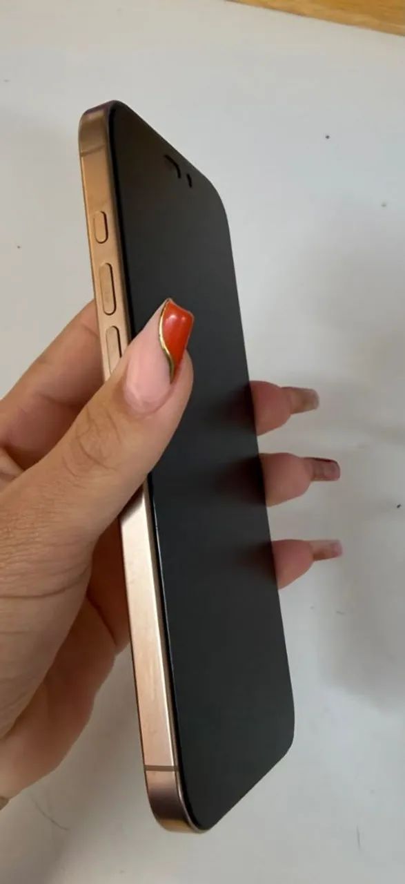 Iphone 16 pro max - Foto 2