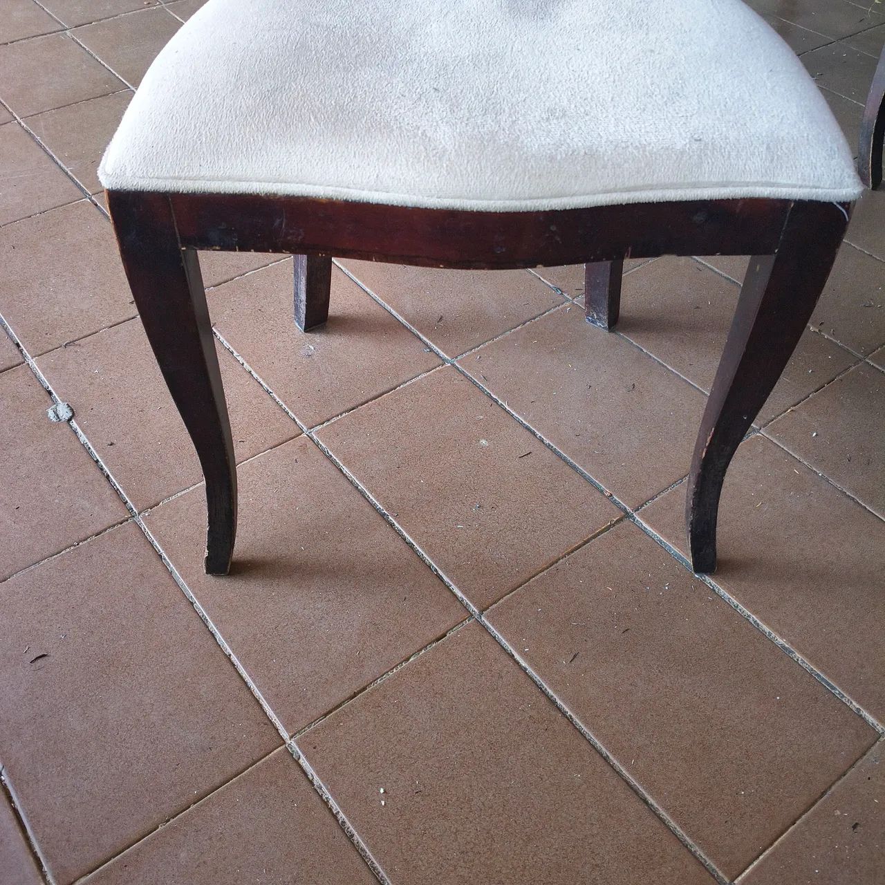 Cadeiras de madeira - Foto 4
