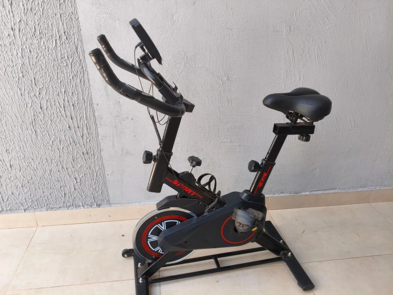 Bicicleta ergométrica ...