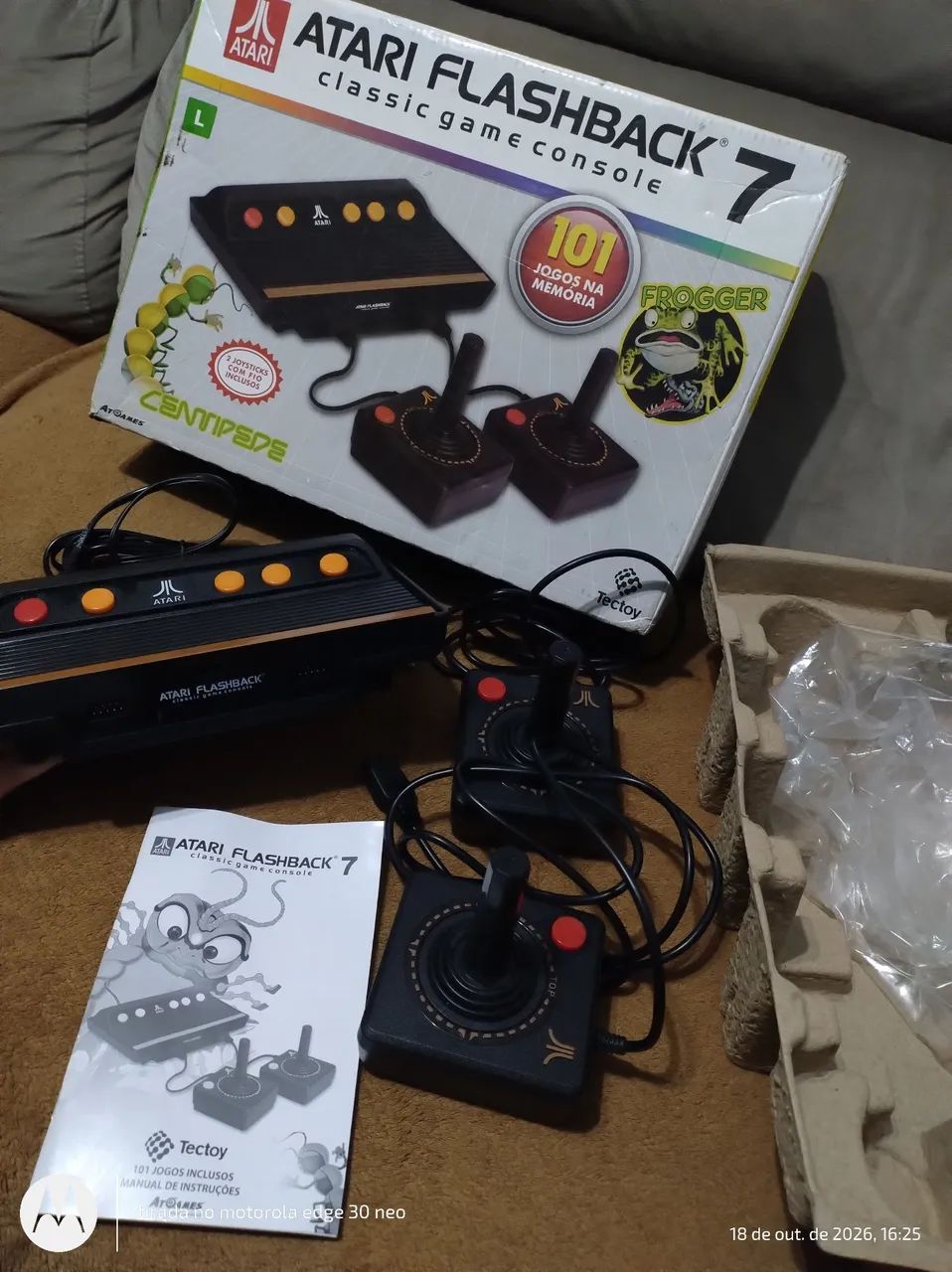 Atari flashback 101 jogos na memória  - Foto 3