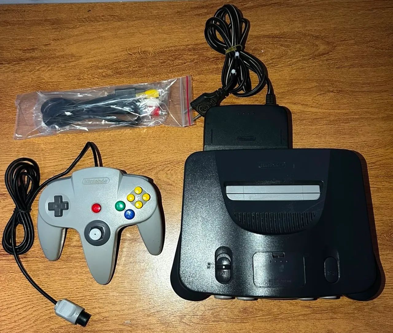 Nintendo 64 com Controle Cinza Original - Foto 2