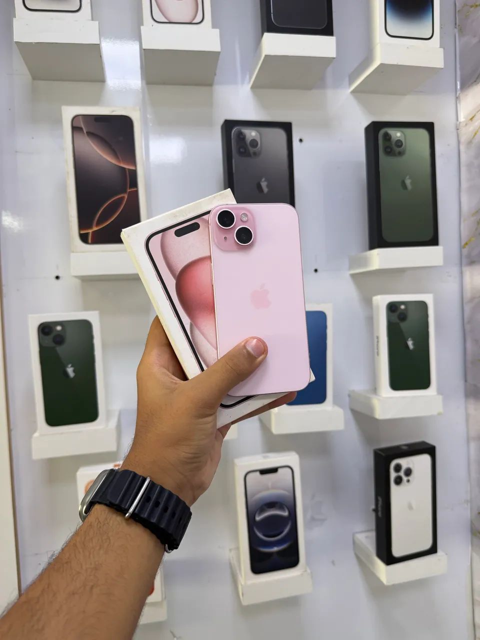 IPHONE 15 128 GB ROSA COM CAIXA