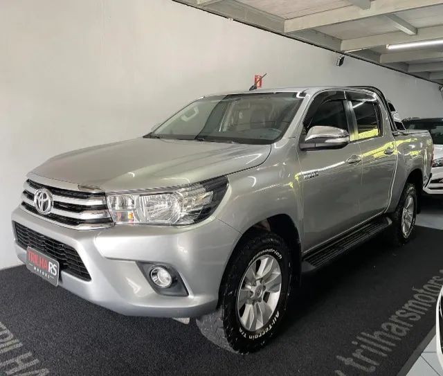 Toyota Hilux Hilux CD SRV 4x4 2.8 TDI Diesel Aut. 2016