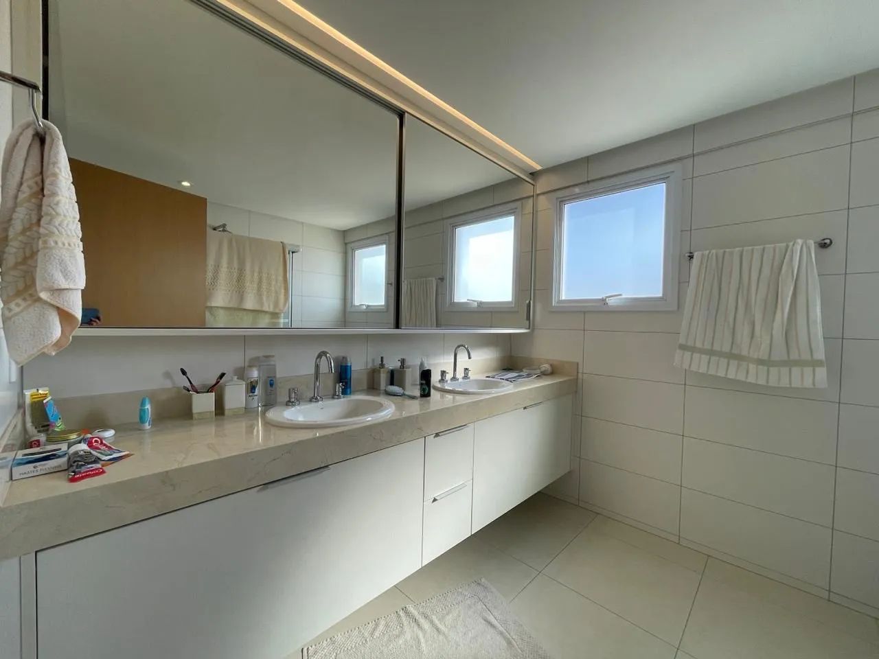 DETAIL VACA BRAVA 3 SUÍTES MOBILIADO  - Foto 8