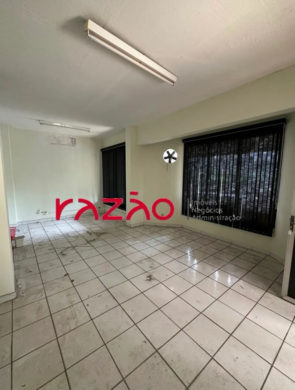 ALUGO SALA COMERCIAL NO VILA VELHA CENTER - Foto 2