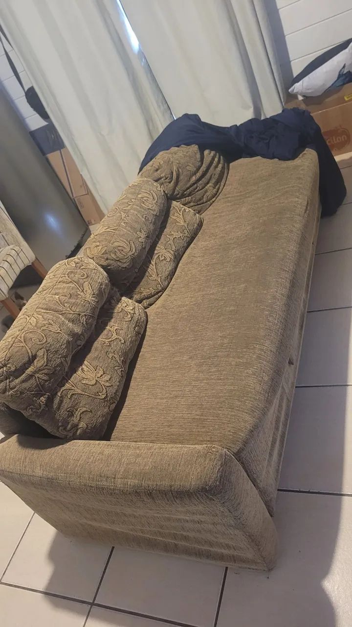 Sofá para doação