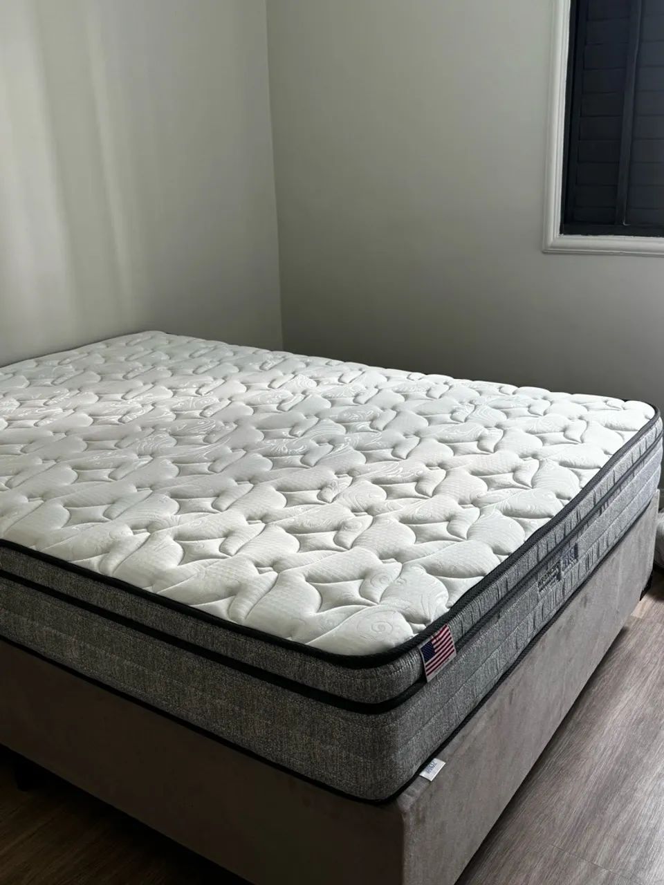 Cama de casal nova 
