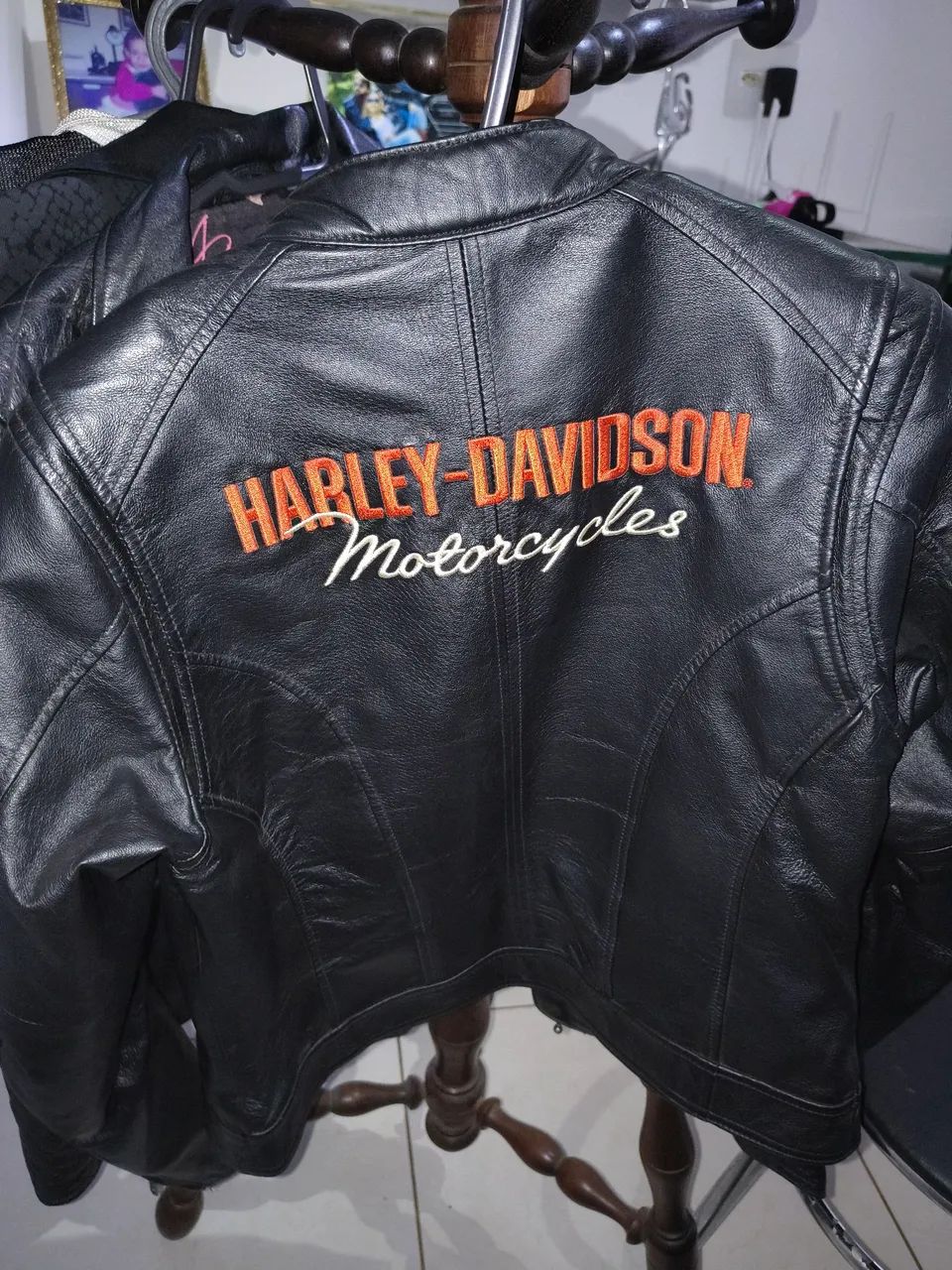 Jaqueta de Couro Legítimo (P) Harley-Davidson com detalhes Laranja - Foto 2
