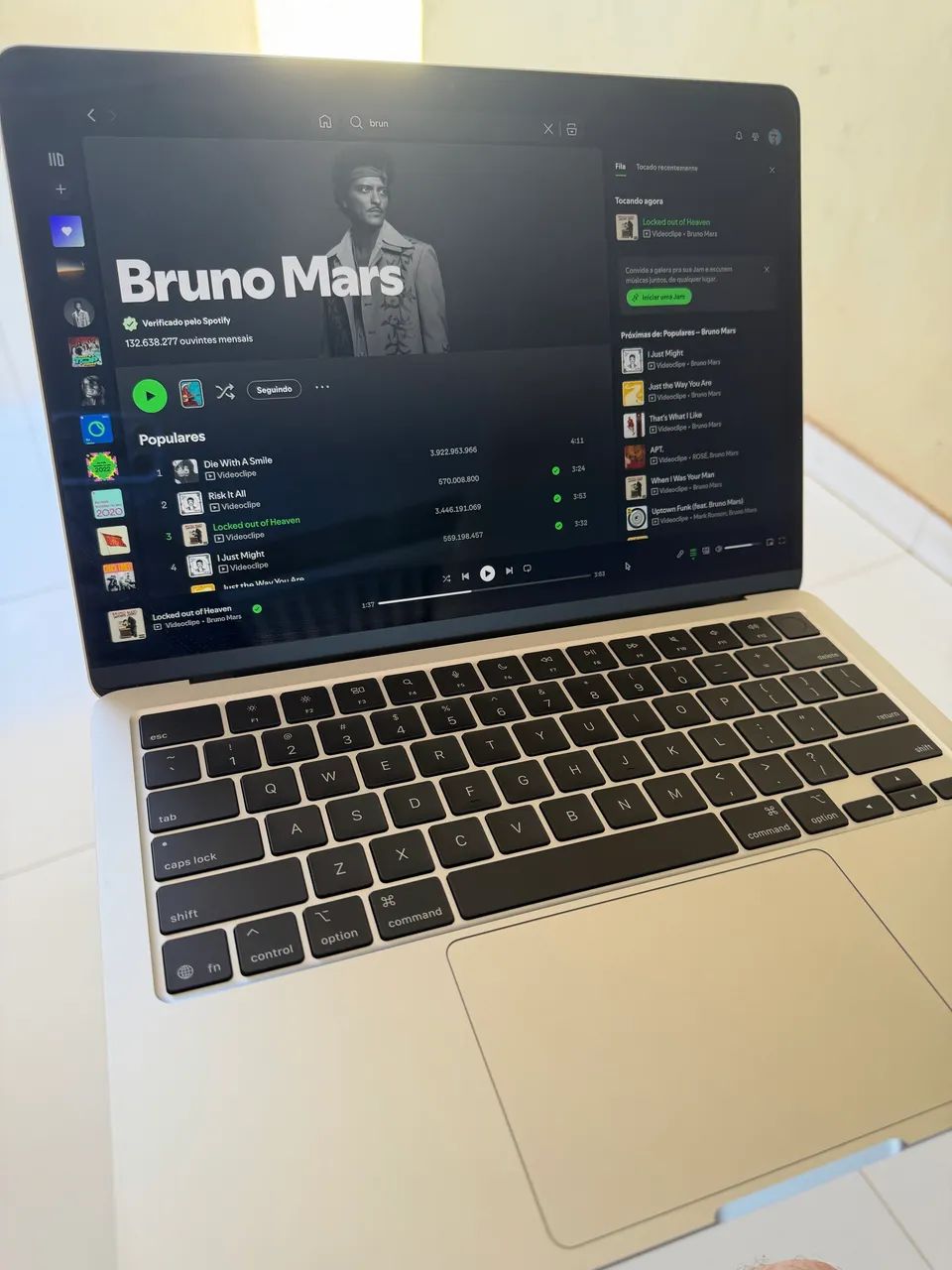 MacBook Air M4 - 13 Pol  - Foto 2