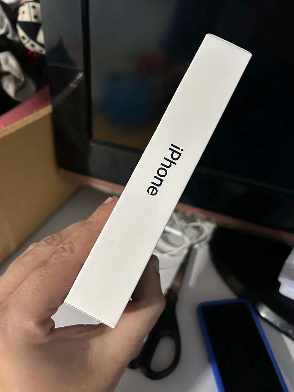 Caixa iPhone 12 original com manuais - Foto 3