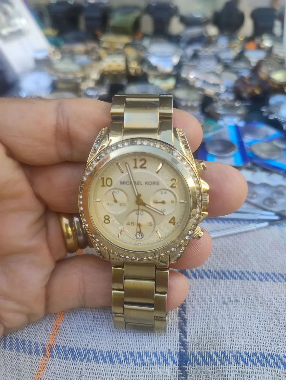 Relógio Michael Kors Masculino Dourado - Foto 5