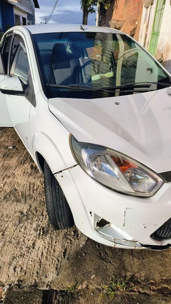 Ford Fiesta 1.6 8V FLEX 2014