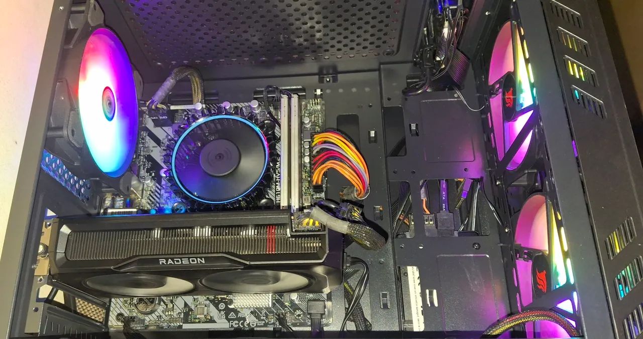 Pc Gamer i5 12400F /RX 7600  - Foto 2