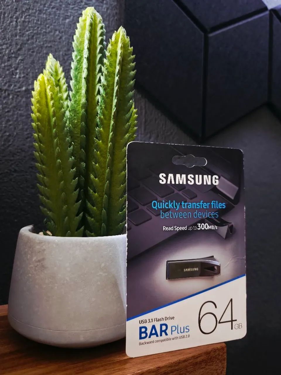 Pendrive Premium Samsung Lacrado 
