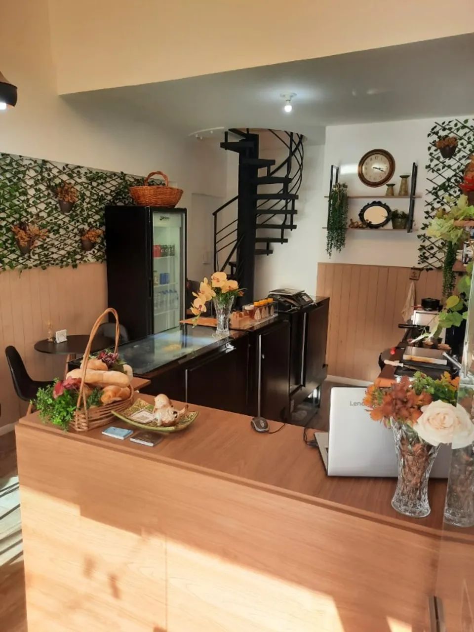 PONTO COMERCIAL - PADARIA E CAFETERIA ARTESANAL COMPLETA em Coqueiros