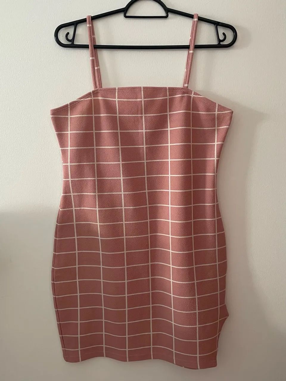 Vestido quadriculado rosa e branco 