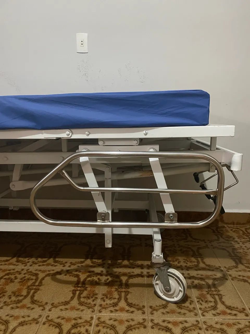 Cama hospitalar  - Foto 4