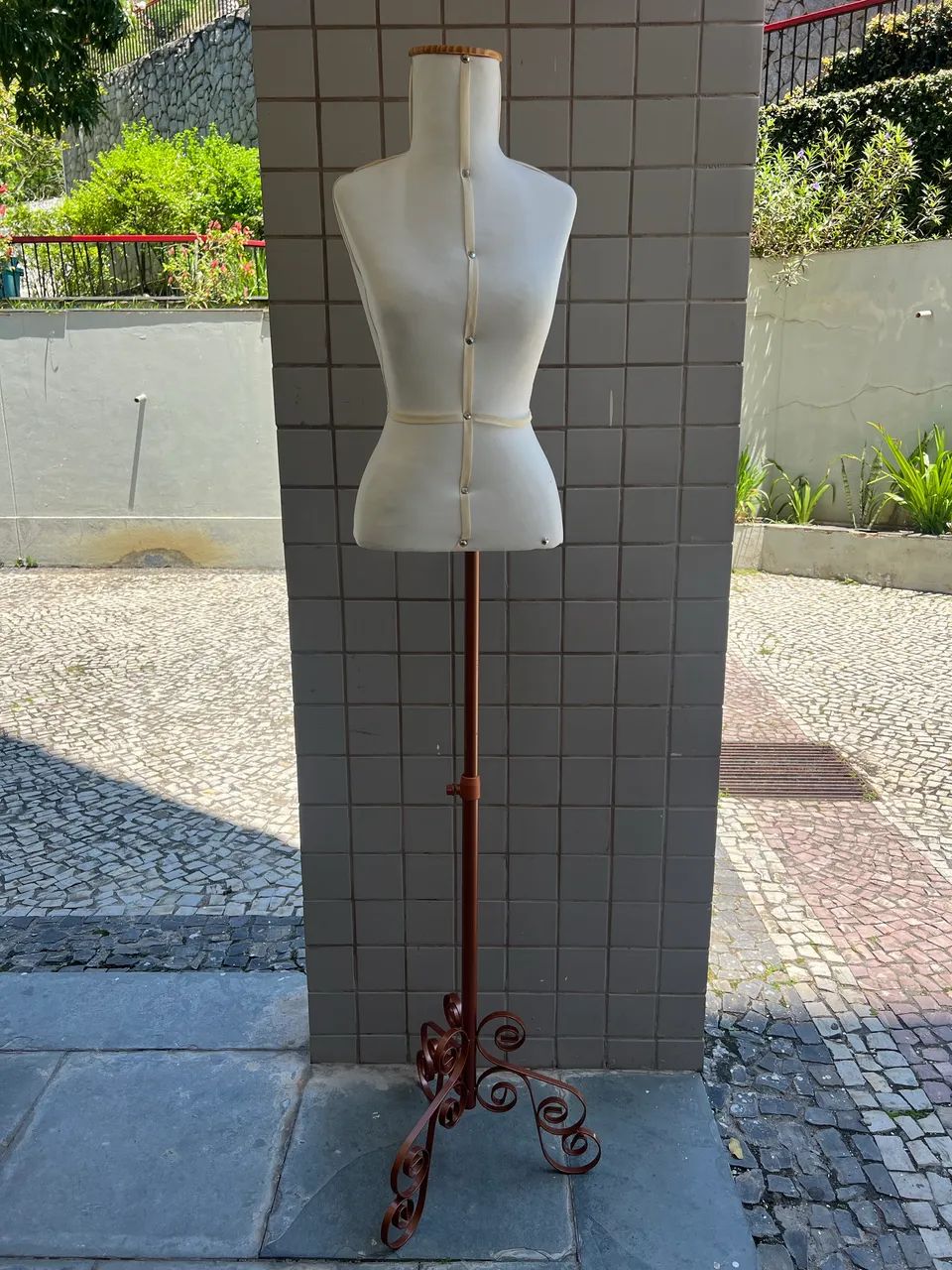 Vendo itens para loja de roupas  - Foto 3