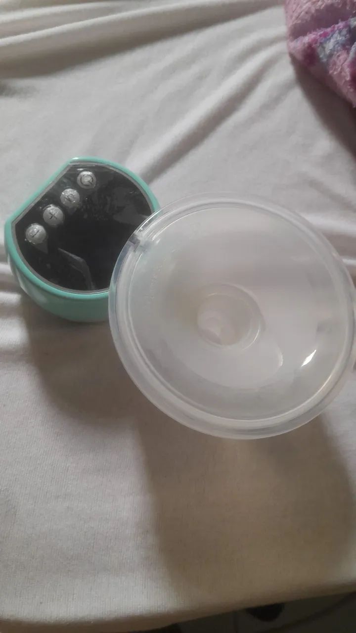 Bombinha automática de leite