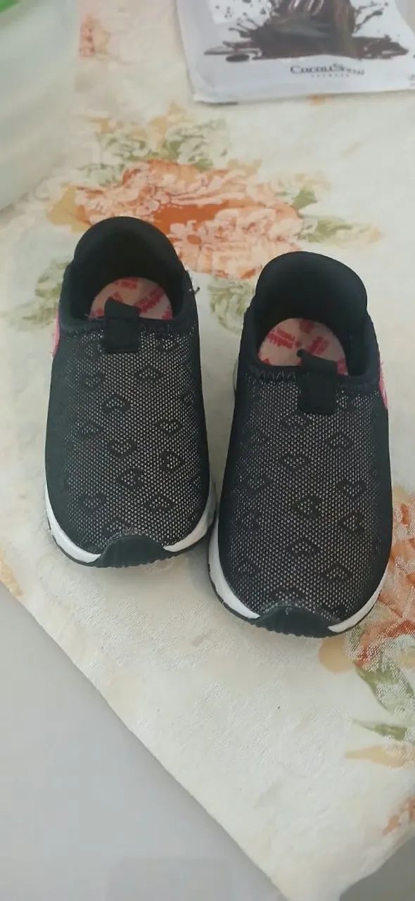 Tênis molekinha