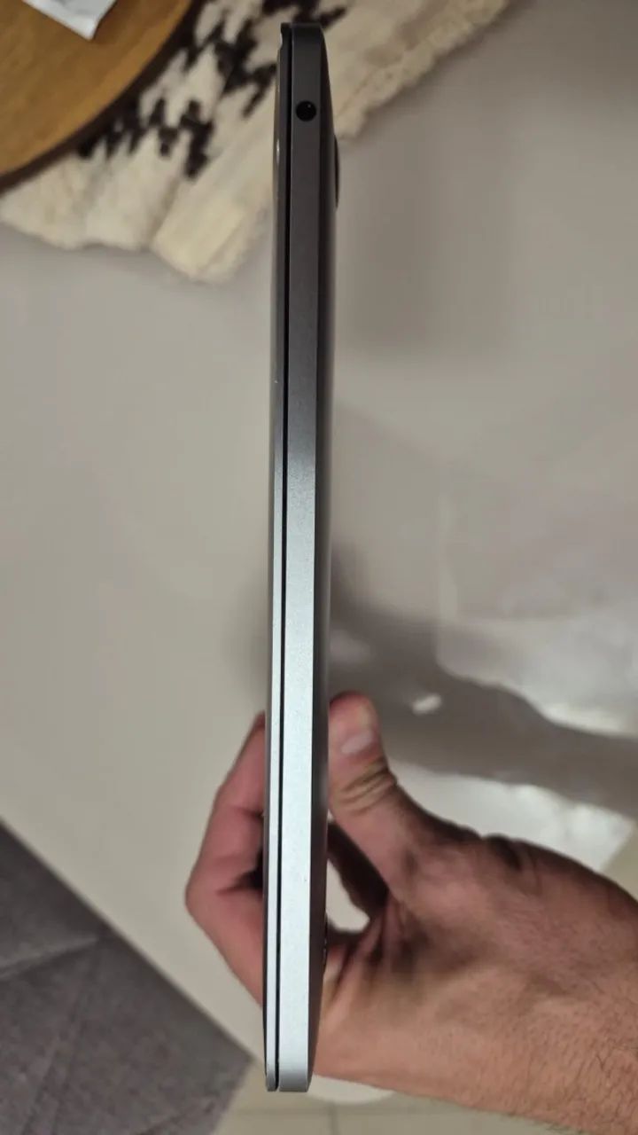 MacBook Pro 2017 i5 8gb 128gb - Foto 3