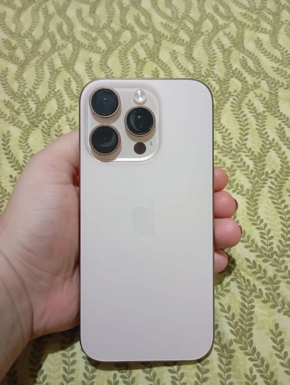 IPHONE 16 PRO 
