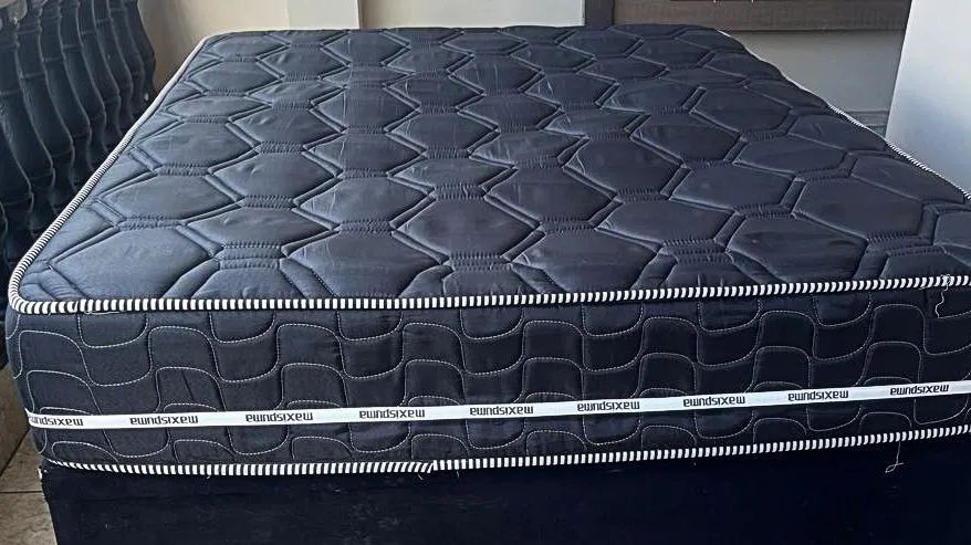 Colchão casal Maxpuma Plus com molas ensacadas. - Foto 4