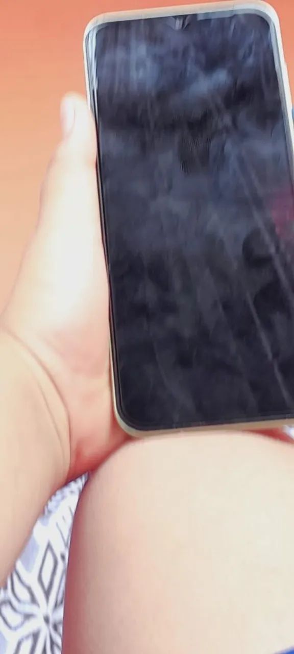 Verde-se um celular Samsung A14 - Foto 2