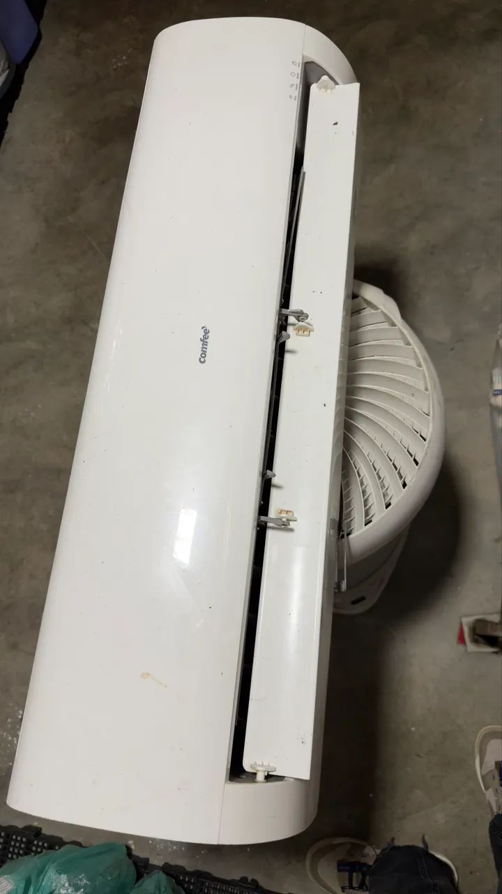 Ar condicionado 18mil btus midea/comfee