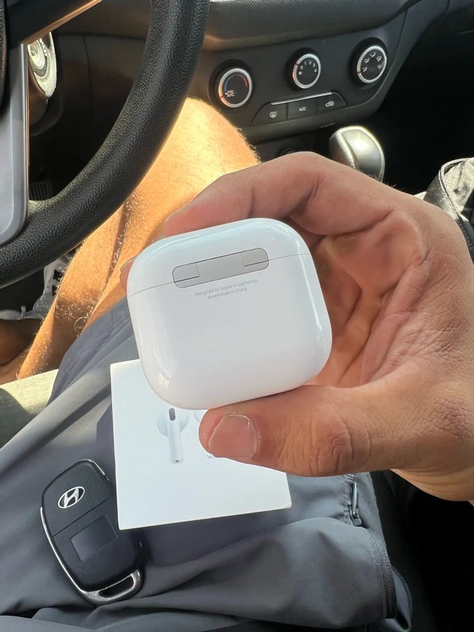 AIRPODS 4  - Foto 4