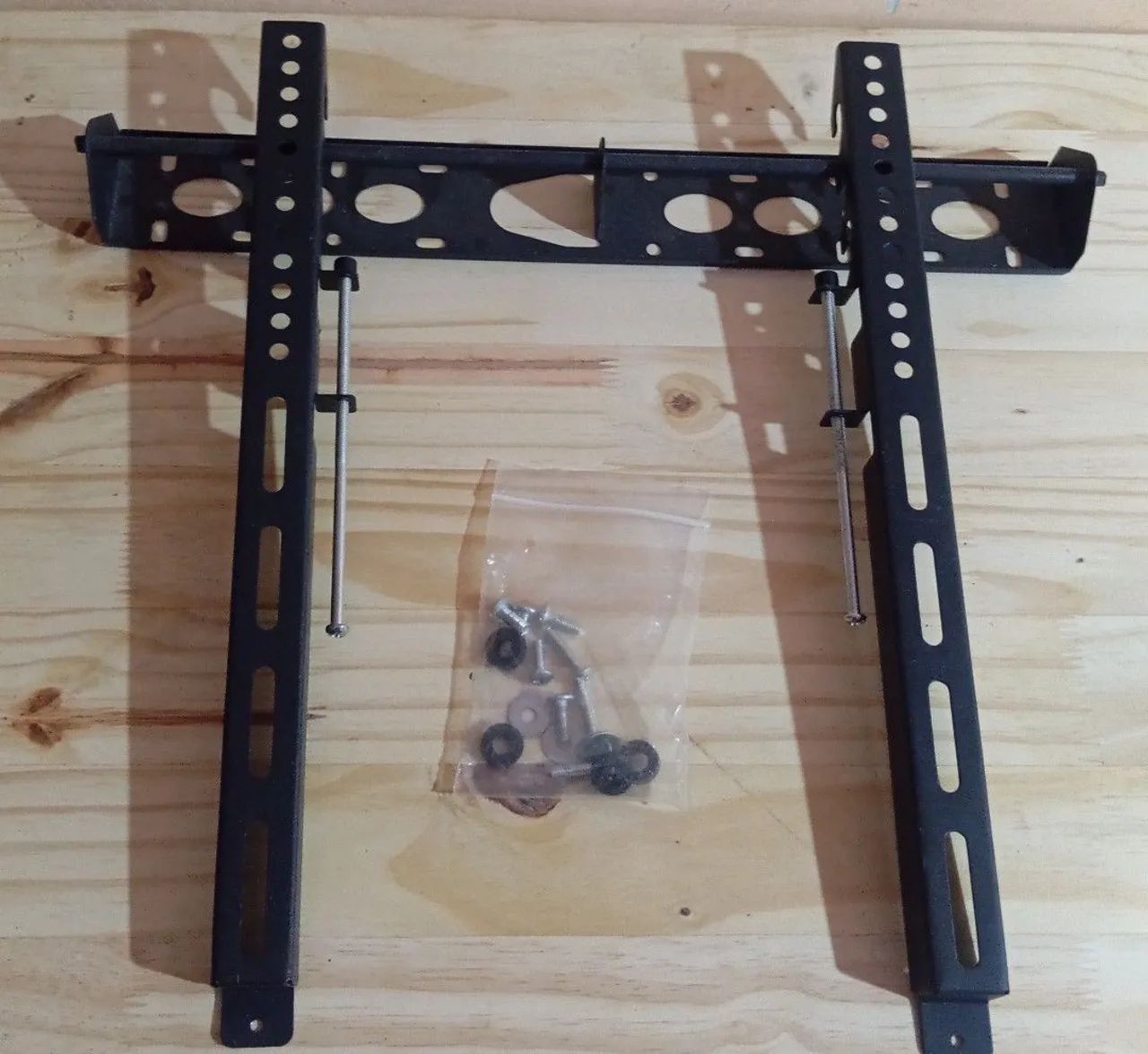 SUPORTE PARA TV MODELO PAINEL E PAREDE DE 32 A 75 POLEGADAS  - Foto 2