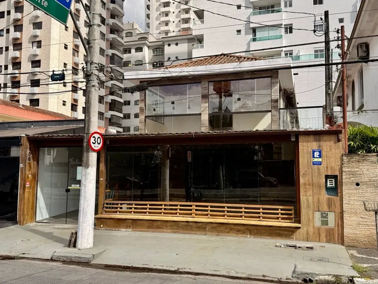 Casa - Ponta da Praia - Santos - SP